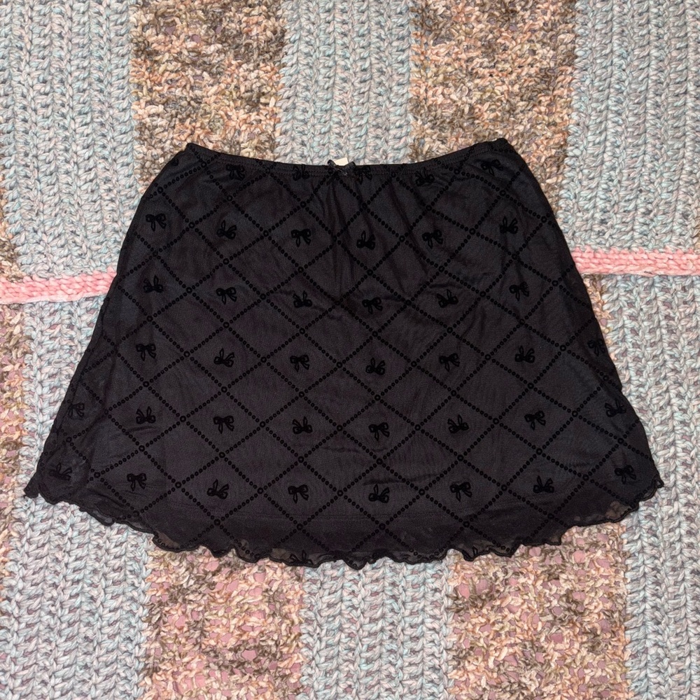 Double Lined Black Bow Lace Skirt